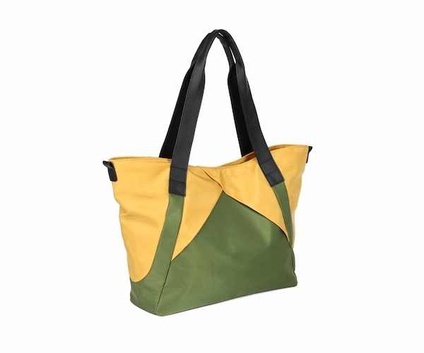 fashionable tote designs